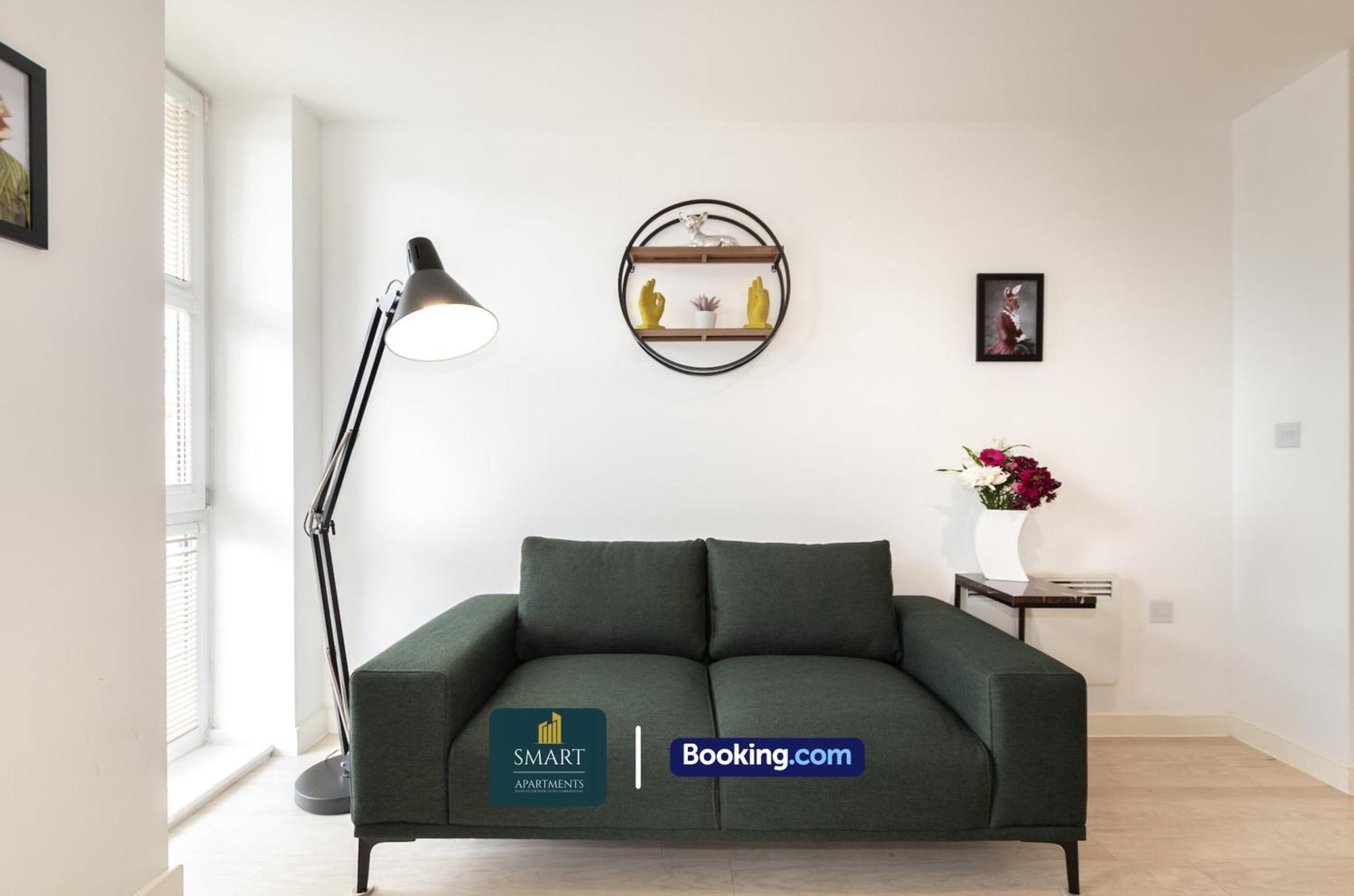 Spacious City Center Apartment By Smart Apartments Short Lets & Serviced Accommodation Apartment Southampton With Free Wifi 外观 照片