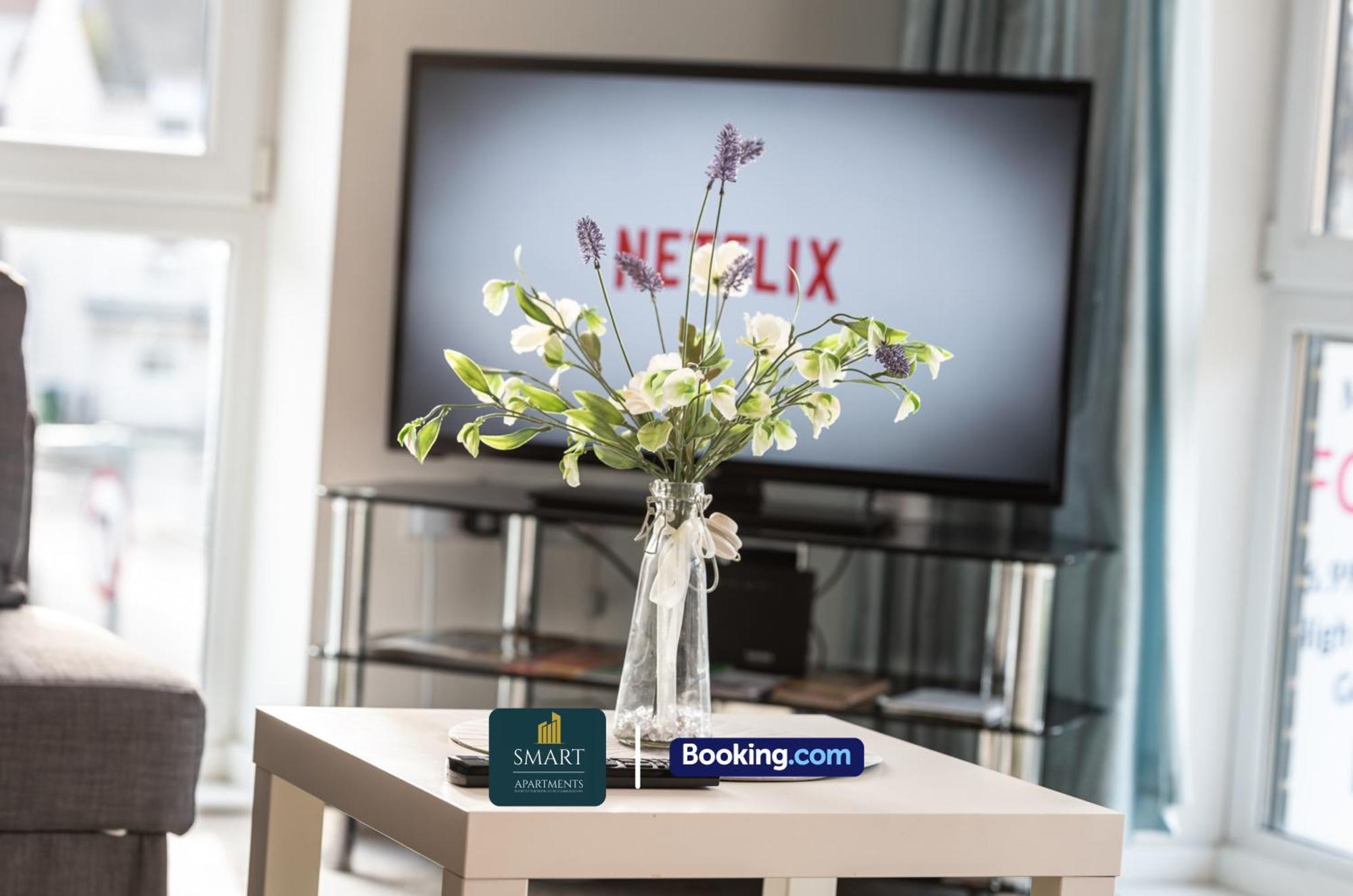 Spacious City Center Apartment By Smart Apartments Short Lets & Serviced Accommodation Apartment Southampton With Free Wifi 外观 照片